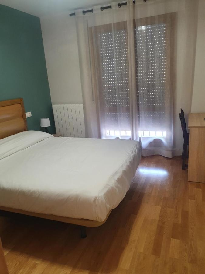 Hostal Rural 18 De Abril โอลีเต ภายนอก รูปภาพ