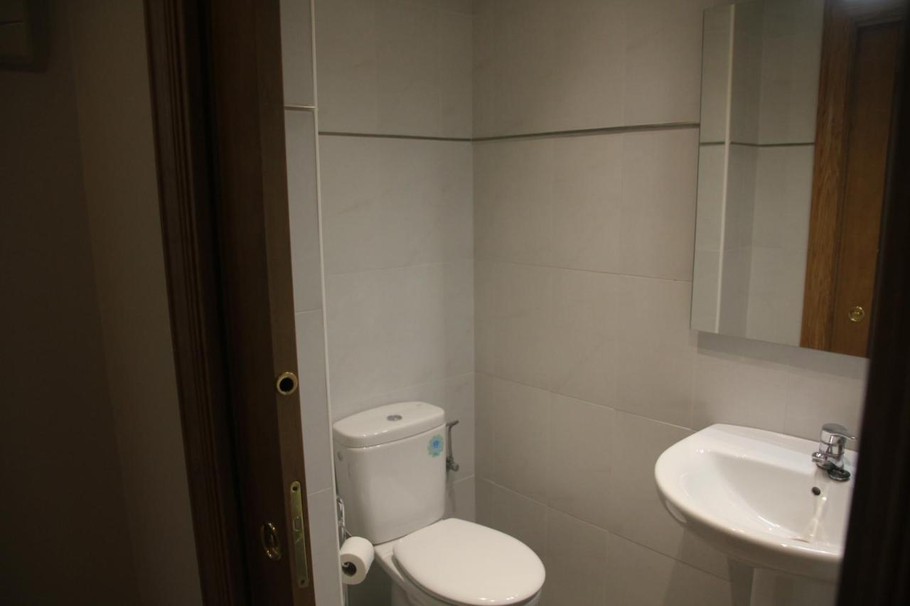 Hostal Rural 18 De Abril โอลีเต ภายนอก รูปภาพ