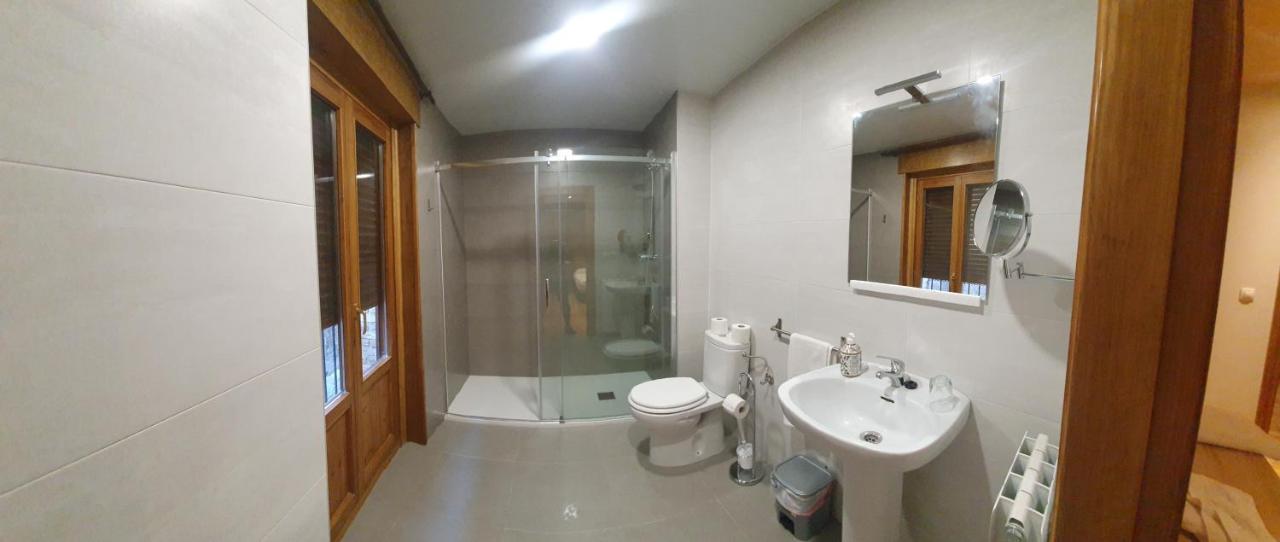 Hostal Rural 18 De Abril โอลีเต ภายนอก รูปภาพ