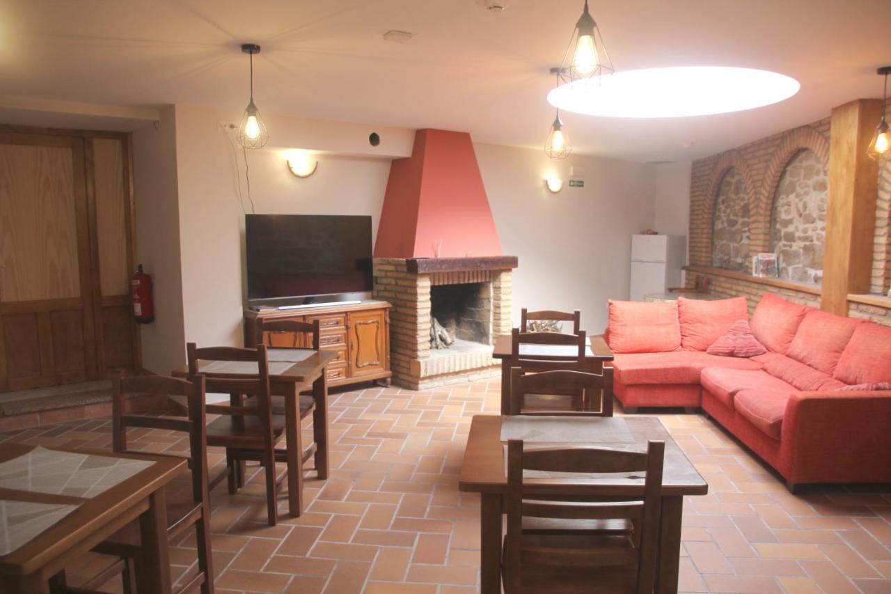 Hostal Rural 18 De Abril โอลีเต ภายนอก รูปภาพ